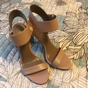 Nine West Heels Size 7